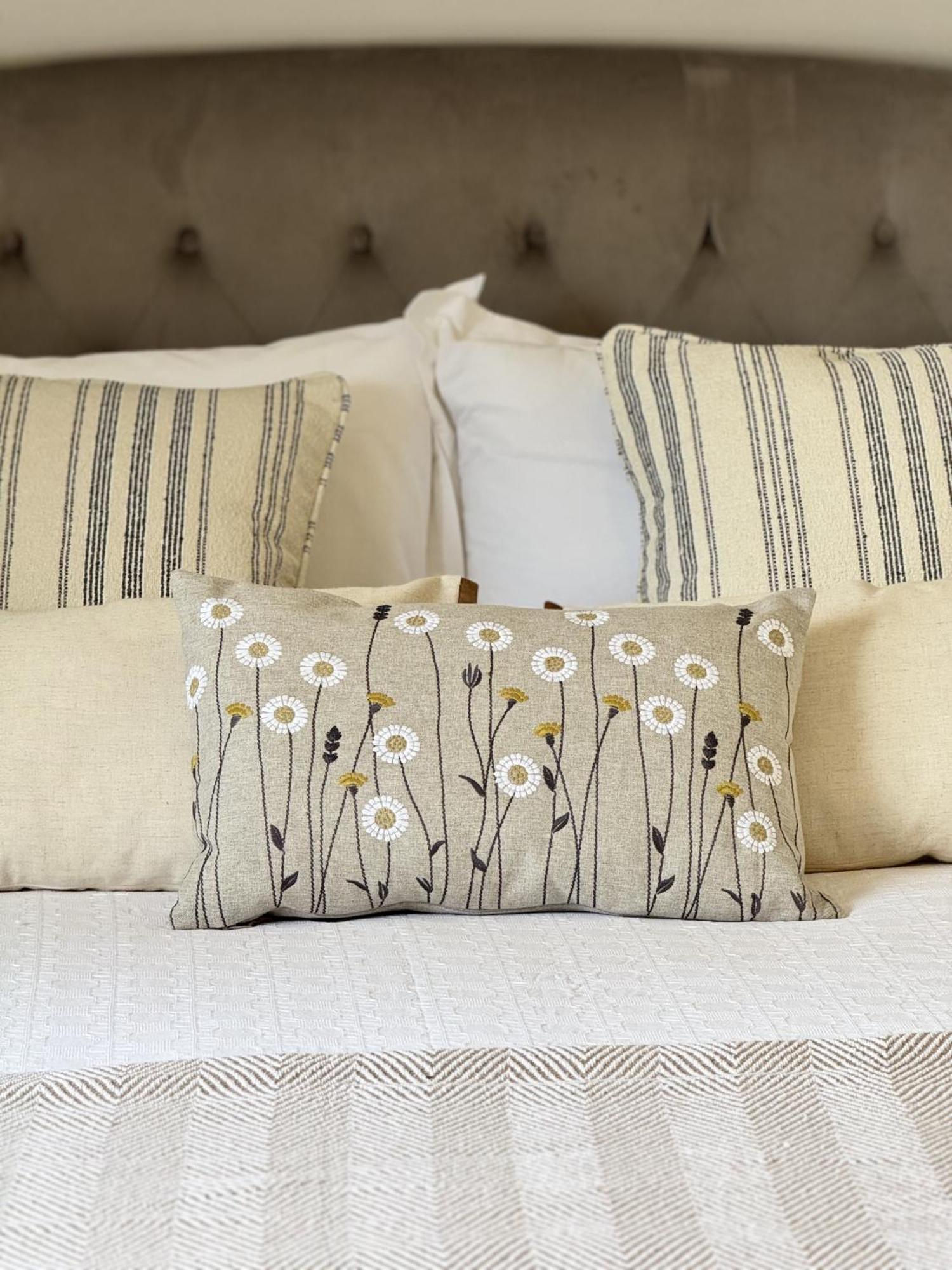 'Bramley Fall Cottage' ' On Site Ev Point - Attached Cottage,3 Separate Bedrooms -1 On Ground Level, Sleeps 6, 2 Bathrooms, Sandy Wittering Beach 8Min Drive, Rural Location, Child Friendly, Small Breed Dog Friendly, Private Parking Τσίτσεστερ Εξωτερικό φωτογραφία