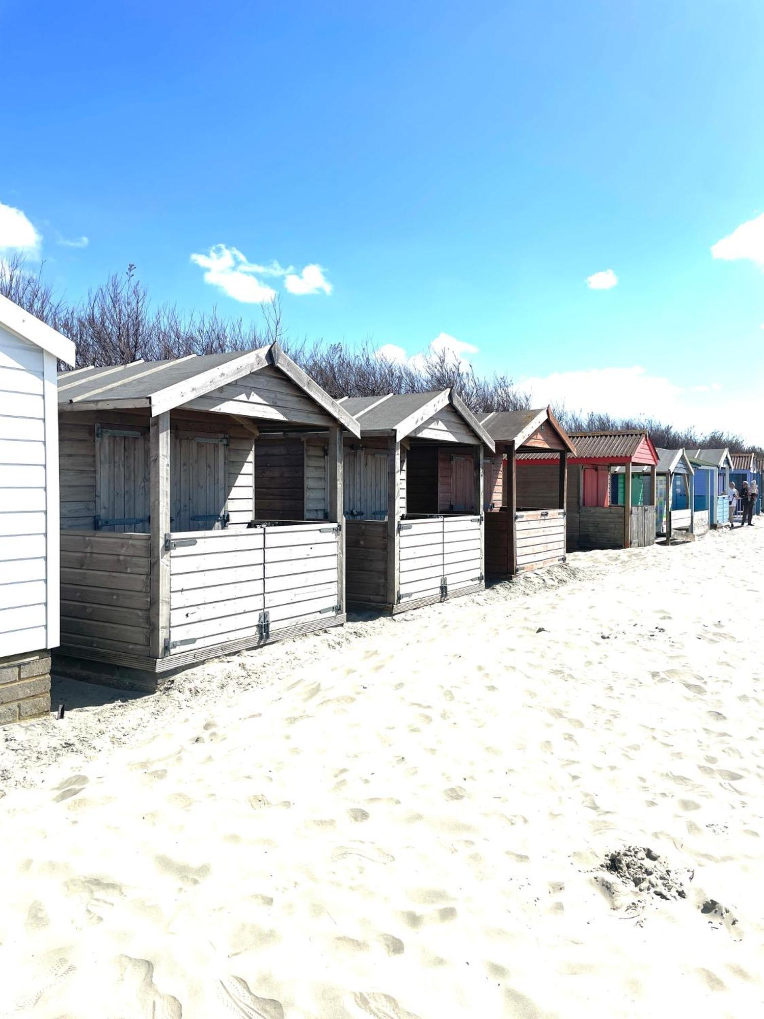 'Bramley Fall Cottage' ' On Site Ev Point - Attached Cottage,3 Separate Bedrooms -1 On Ground Level, Sleeps 6, 2 Bathrooms, Sandy Wittering Beach 8Min Drive, Rural Location, Child Friendly, Small Breed Dog Friendly, Private Parking Τσίτσεστερ Εξωτερικό φωτογραφία